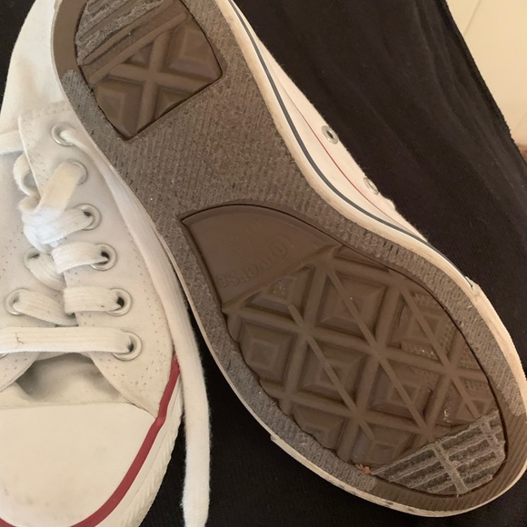 Converse - Picture 2 of 3